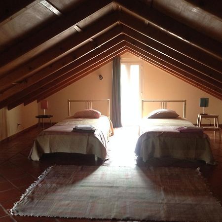 בית הארחה פורטו מוניז 	Bisbis House מראה חיצוני תמונה