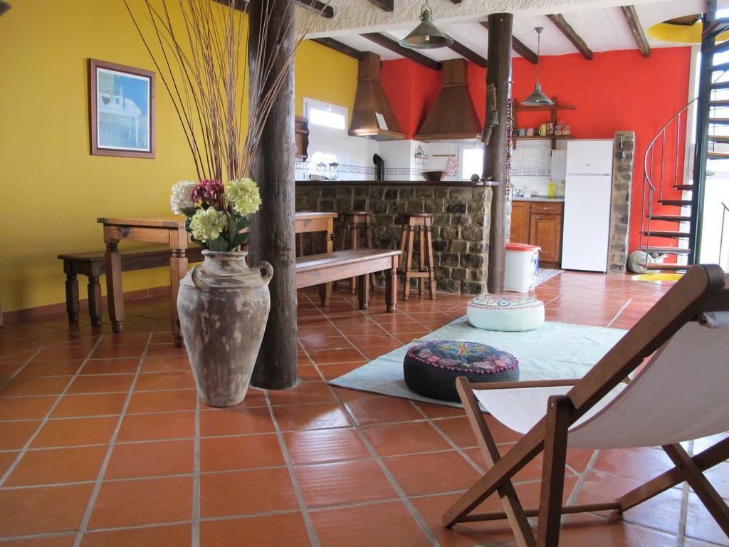 בית הארחה פורטו מוניז 	Bisbis House מראה חיצוני תמונה