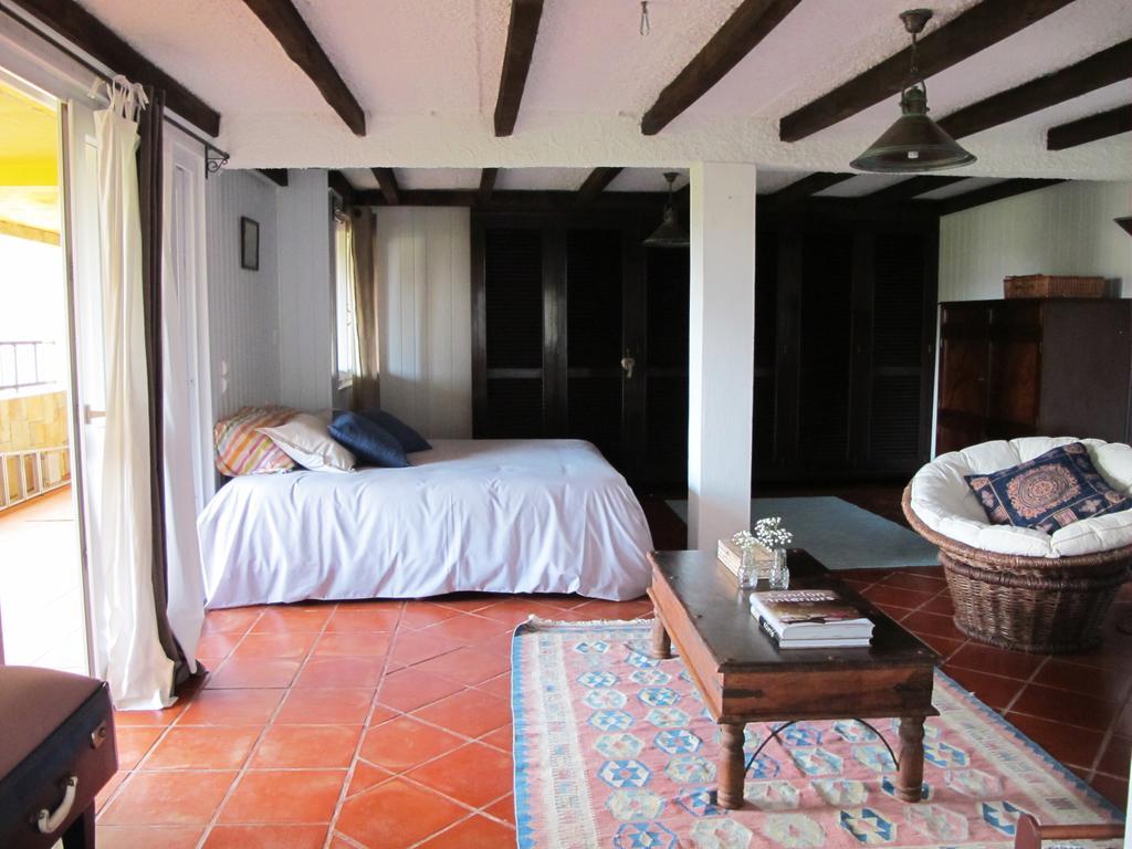 בית הארחה פורטו מוניז 	Bisbis House מראה חיצוני תמונה